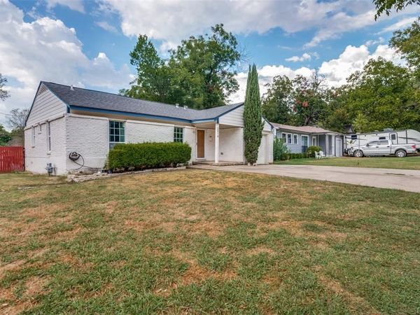 2614 Valwood Parkway, Farmers Branch, TX 75234