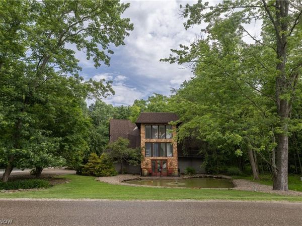 265 Schneiders Crossing Road NW, Dover, OH 44622