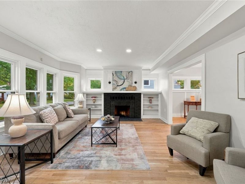 1173 Yellowstone Road, Cleveland Heights, OH 44121 Photo 5