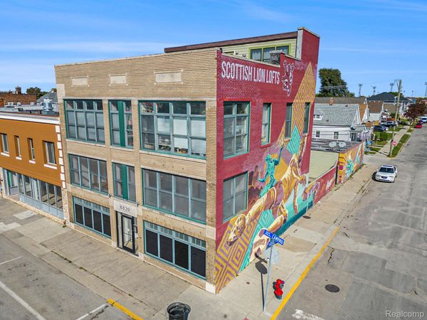 8820 Joseph Campau, Hamtramck, Mi 48212