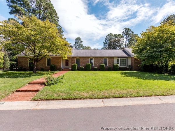417 Wayberry Drive, Fayetteville, NC 28303
