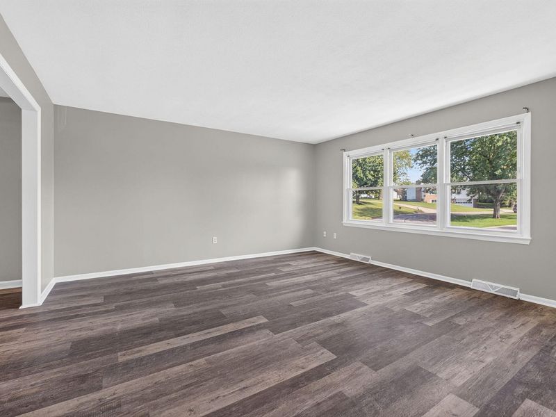824 Ridgeview Drive, Bellefontaine, OH 43311 Photo 9