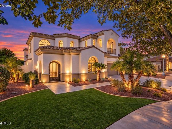 780 W VERBENA Lane, Litchfield Park, AZ 85340