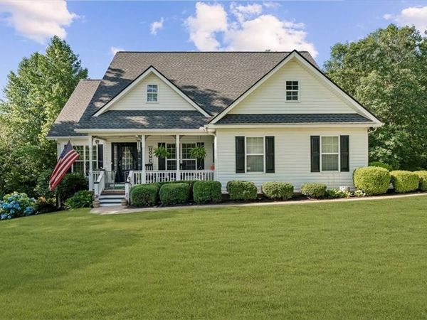 221 Timber Ridge Drive , Clarkesville, GA 30523