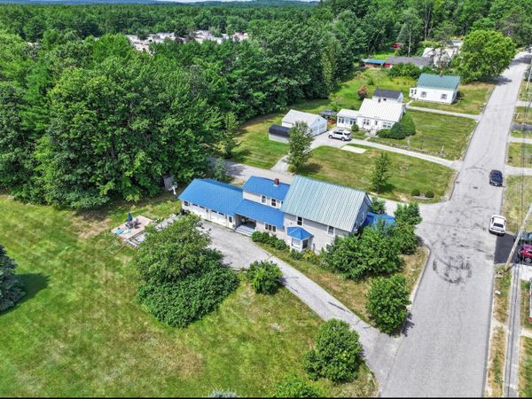 28 Park Street, Lisbon, ME 04250