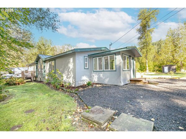 65977 E CHIPPAWA LN, Rhododendron, OR 97049