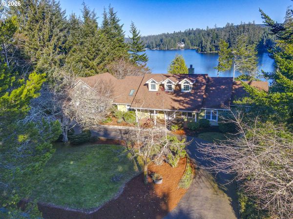 83471 S COVE WAY, Florence, OR 97439