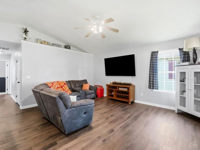 44 A Street, Wilmington, OH 45177 Photo 5