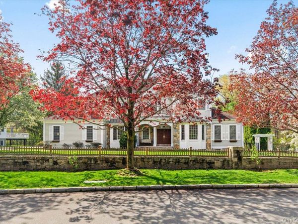 68 Stonewall Circle, West Harrison, NY 10604