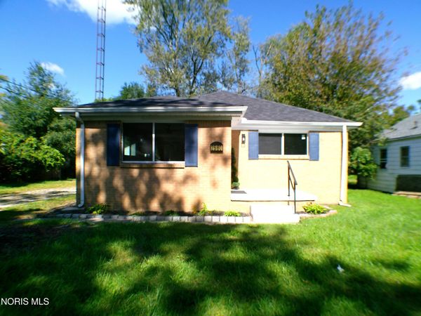 2560 Koehler Avenue , Toledo, OH 43613