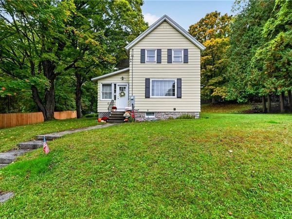 603 Pleasant Street , Manlius, NY 13104