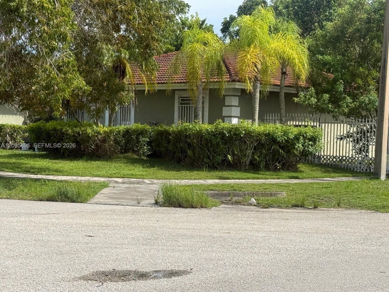 12642 SW 221st St , Miami, FL 33170 Photo