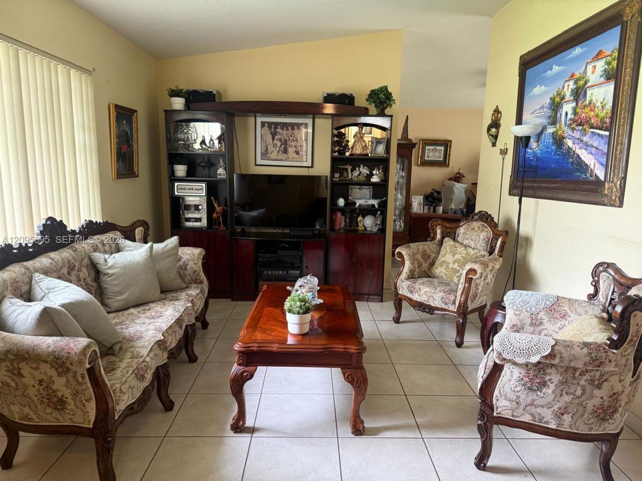 12642 SW 221st St , Miami, FL 33170 Photo