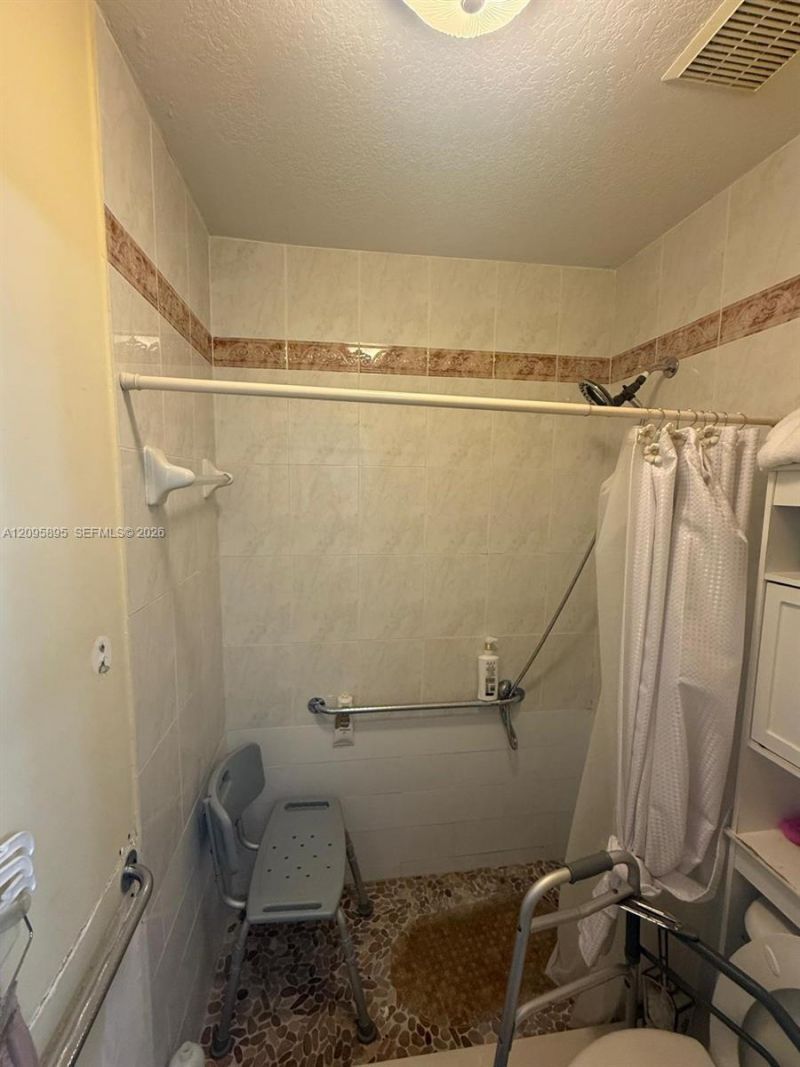 12642 SW 221st St , Miami, FL 33170 Photo