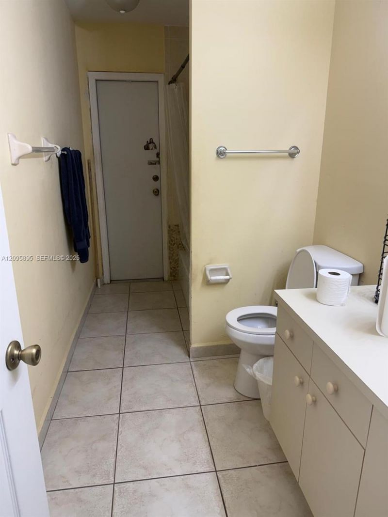 12642 SW 221st St , Miami, FL 33170 Photo