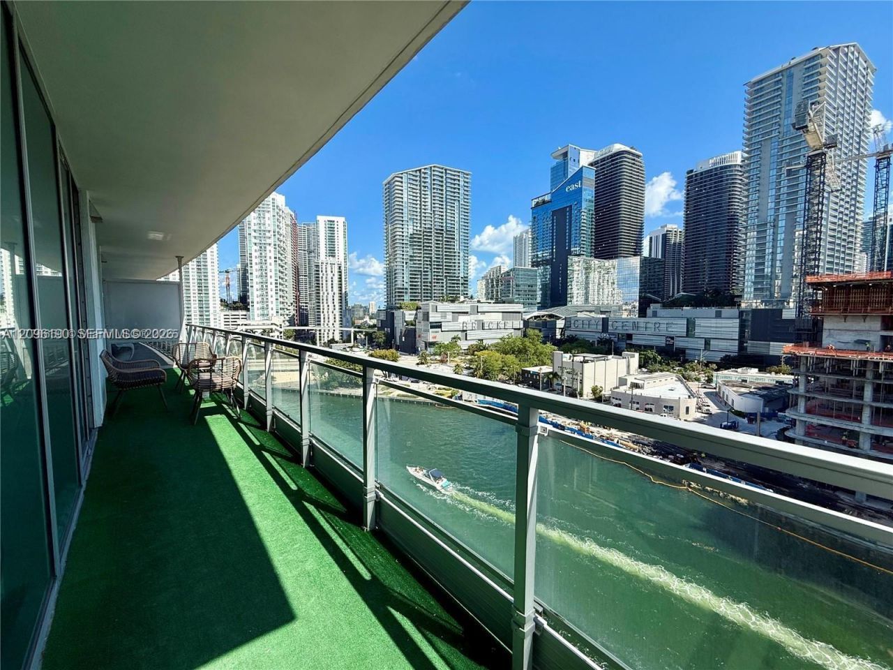 92 SW 3rd St, Unit 1104, Miami, FL 33130 Photo