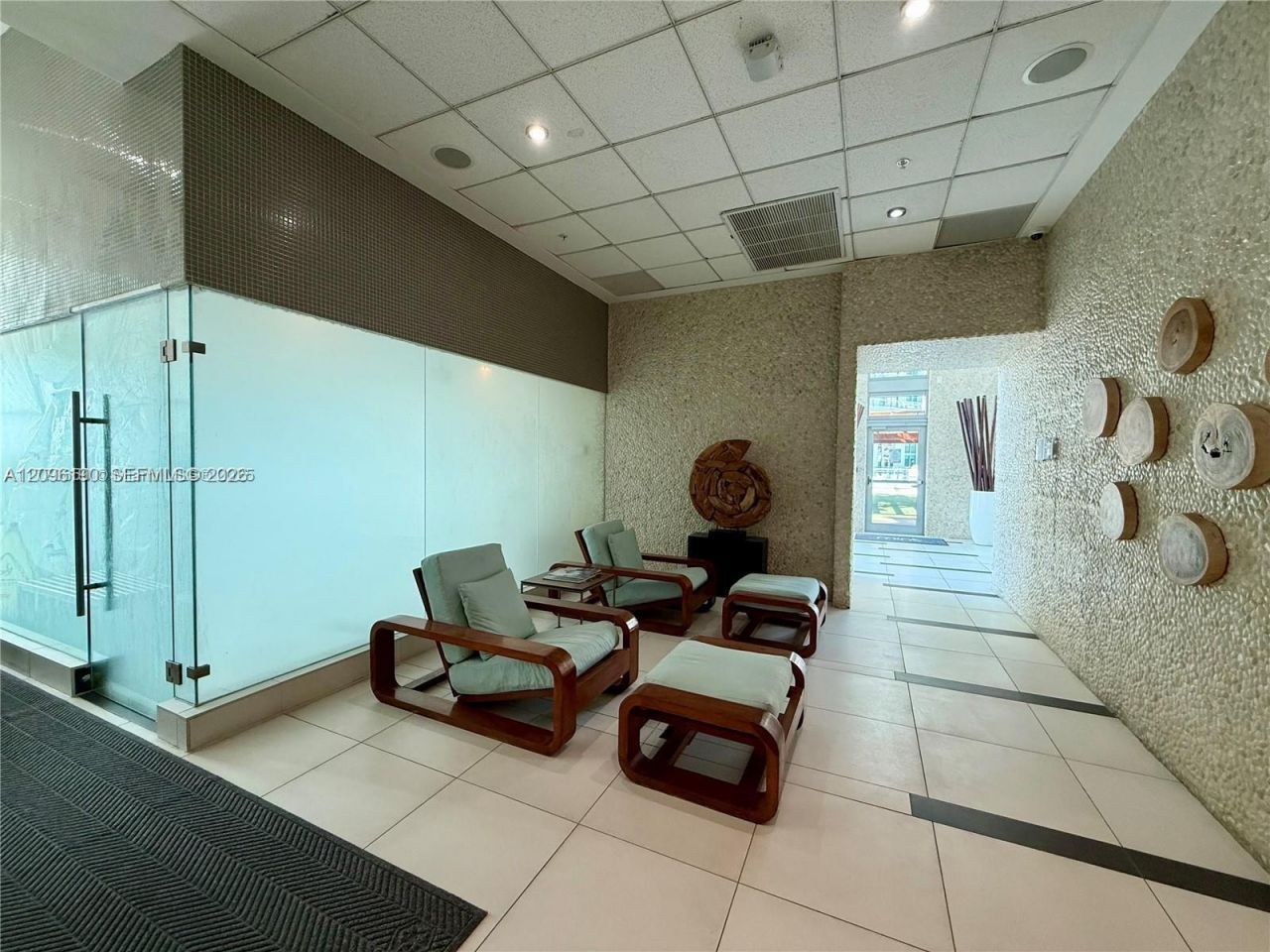 92 SW 3rd St, Unit 1104, Miami, FL 33130 Photo
