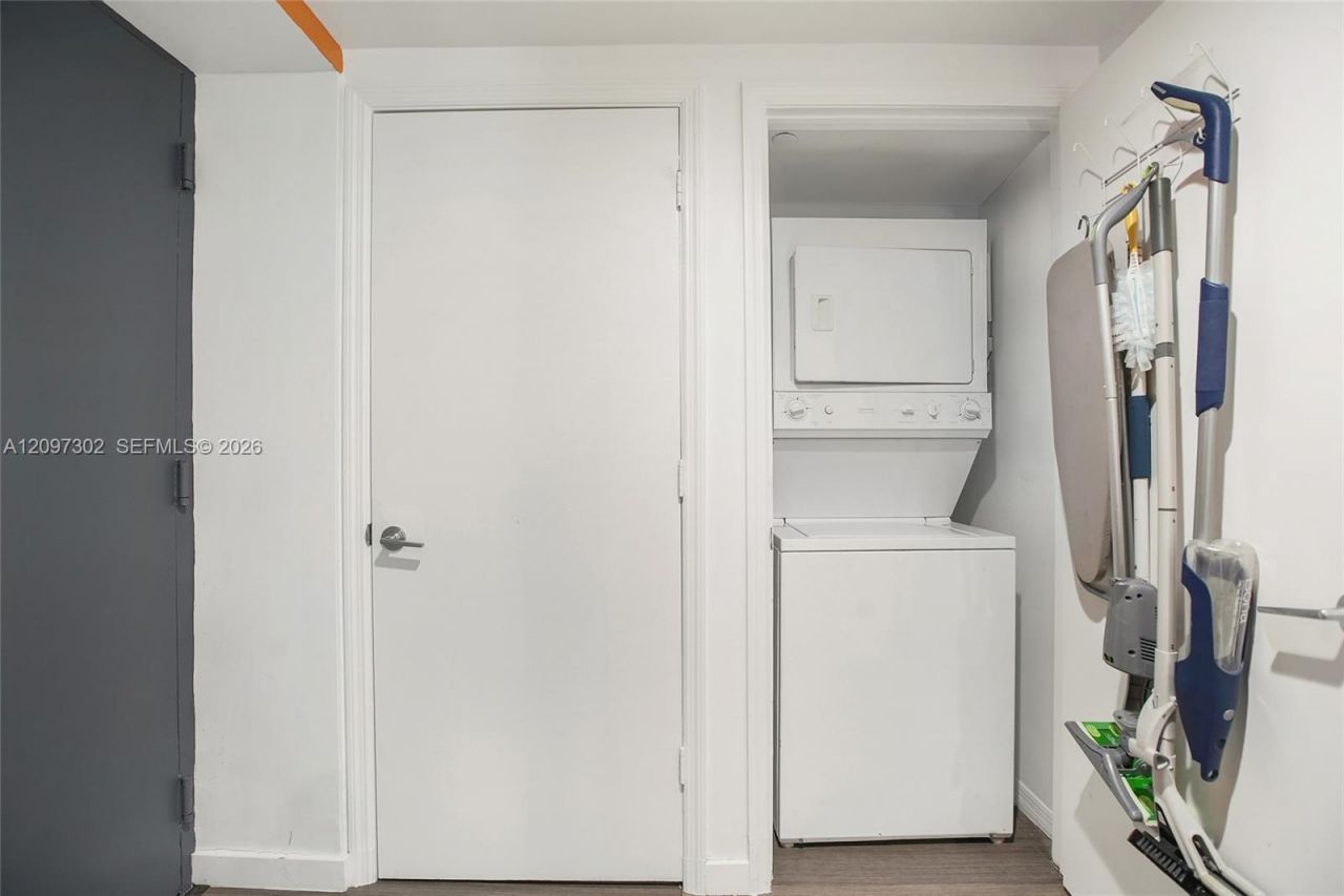 55 SE 6th St, Unit 3701, Miami, FL 33131 Photo
