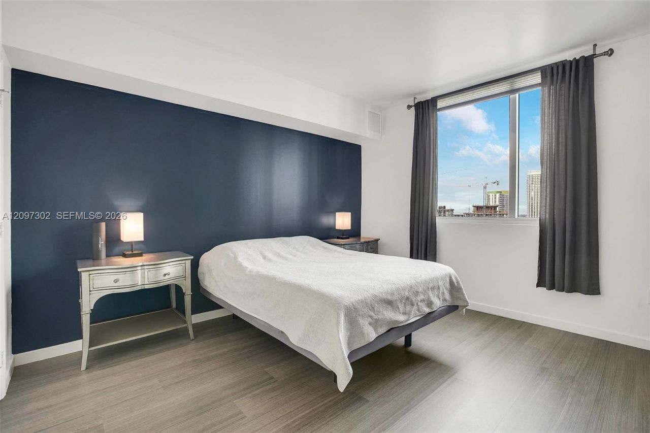 55 SE 6th St, Unit 3701, Miami, FL 33131 Photo