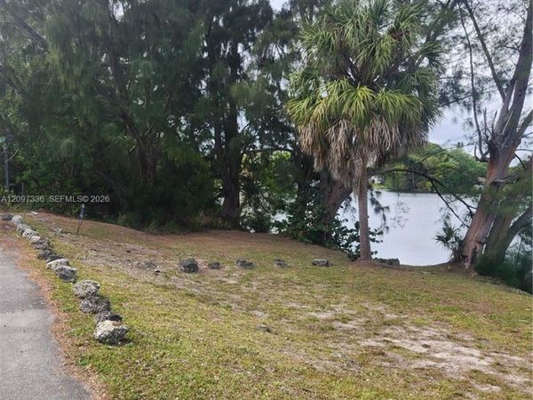 North Miami, FL 33167
