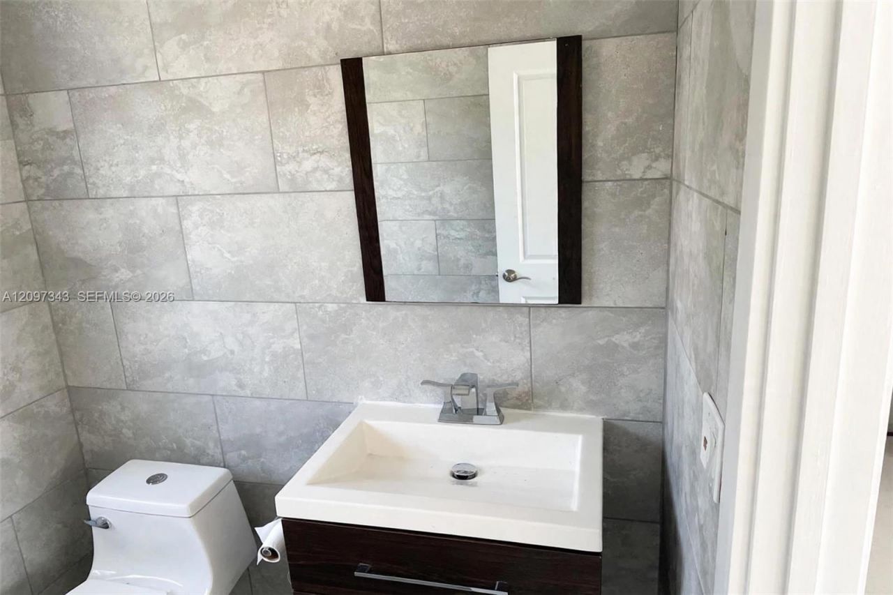 6308 Washington St, Hollywood, FL 33023 Photo