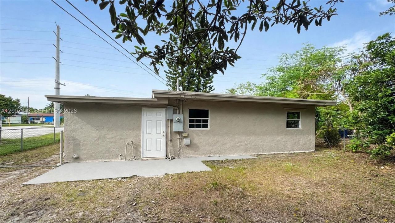 6308 Washington St, Hollywood, FL 33023 Photo