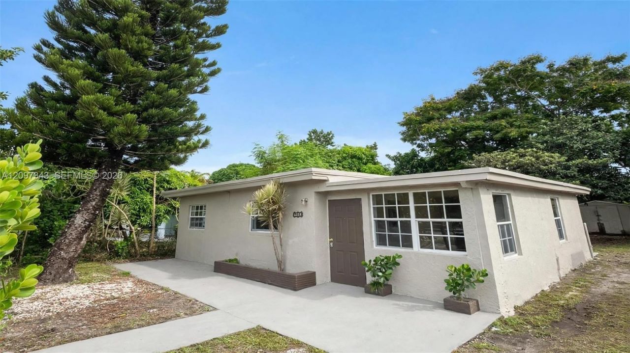 6308 Washington St, Hollywood, FL 33023 Photo