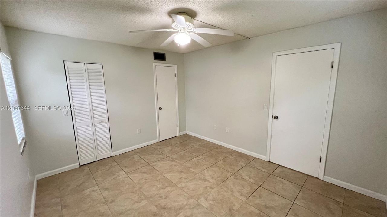 125 NW 93rd Ave, Unit 125, Pembroke Pines, FL 33024 Photo