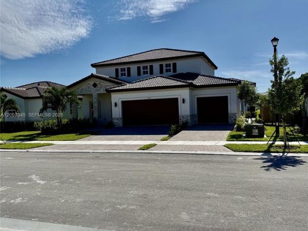 2987 SE 25th Ave , Homestead, FL 33035
