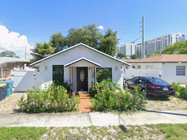 206 SW 2nd Ter , Dania Beach, FL 33004