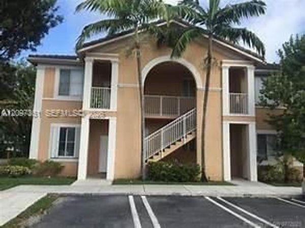 7250 NW 177th St , Unit 213-16, Hialeah, FL 33015