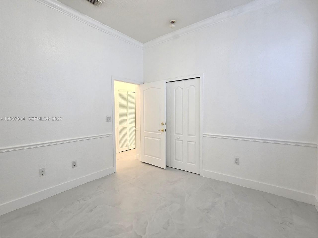16240 SW 66 St , Miami, FL 33193 Photo