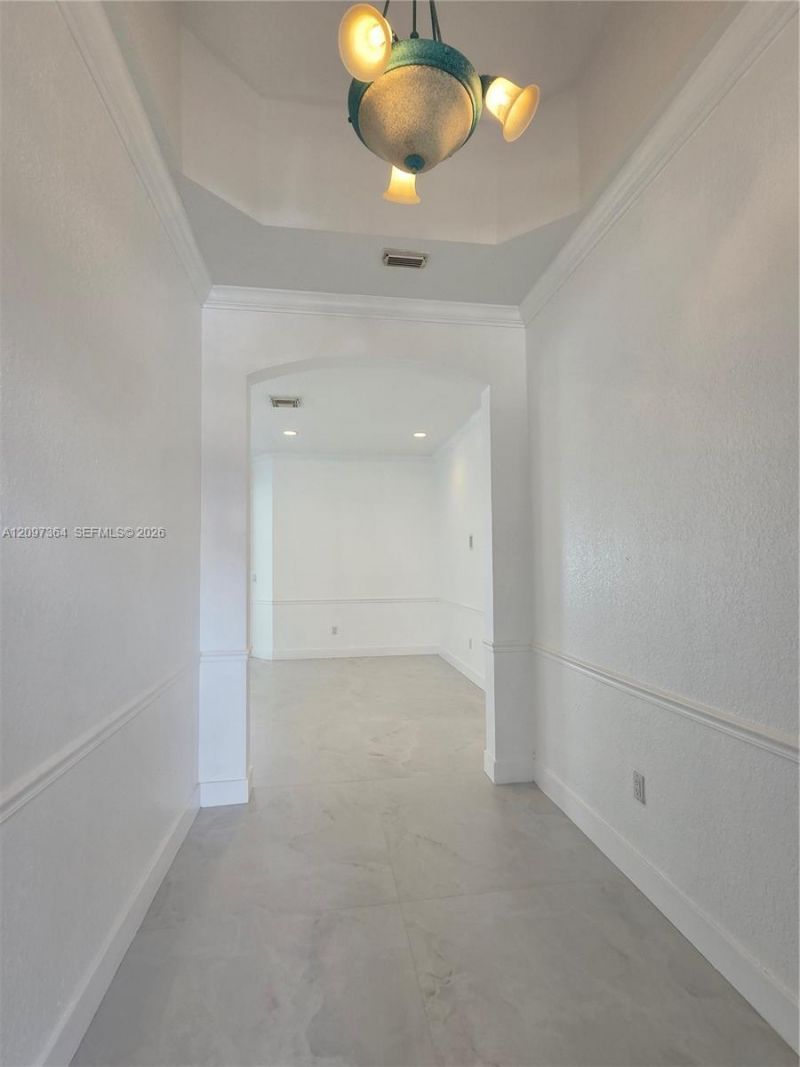 16240 SW 66 St , Miami, FL 33193 Photo
