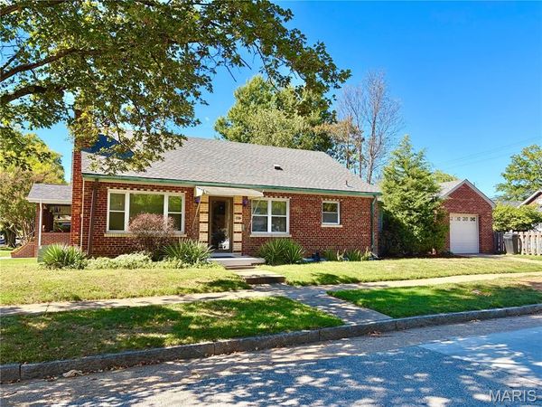 5621 January Avenue, St Louis, MO 63109