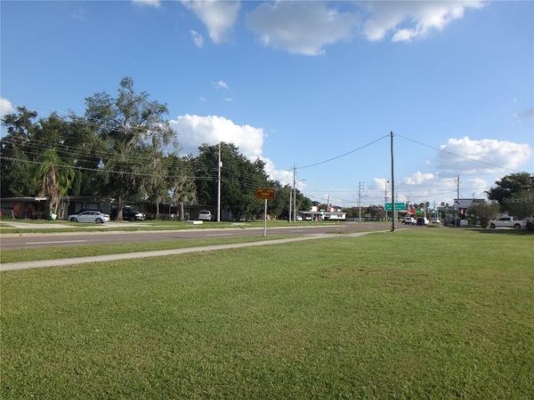 1603 JAMES L REDMAN PARKWAY , PLANT CITY, FL 33563