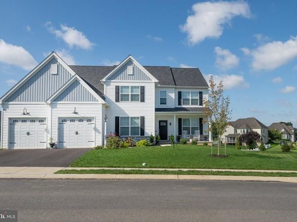 455 PARKSIDE WAY, LITITZ, PA 17543