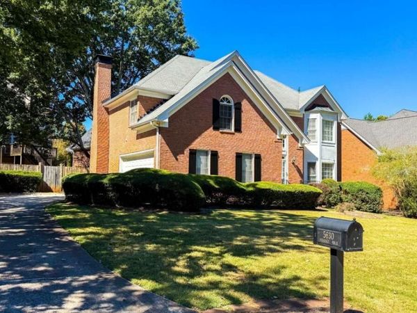 5630 Vicarage Walk, Alpharetta, GA 30005