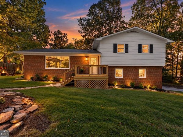 388 Sanders Street, Clarkesville, GA 30523