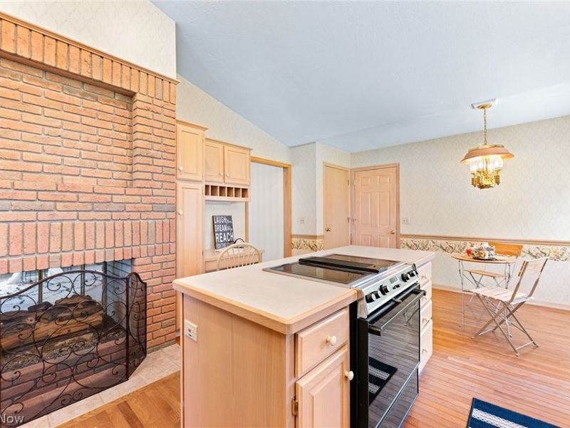 3740 Greenock Drive, Green, OH 44685 Photo 11