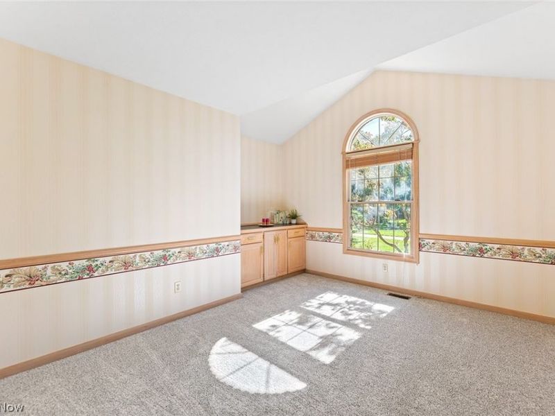 3740 Greenock Drive, Green, OH 44685 Photo 16