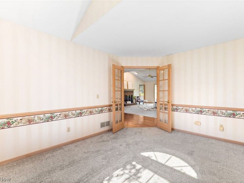 3740 Greenock Drive, Green, OH 44685 Photo 17