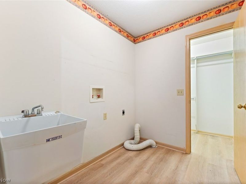 3740 Greenock Drive, Green, OH 44685 Photo 24