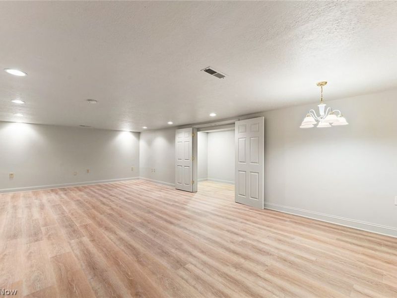3740 Greenock Drive, Green, OH 44685 Photo 25