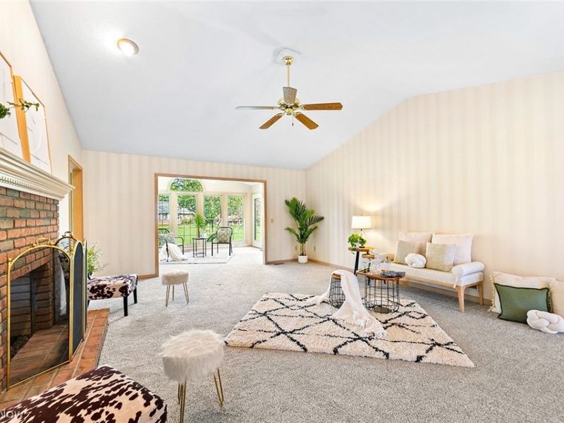 3740 Greenock Drive, Green, OH 44685 Photo 3