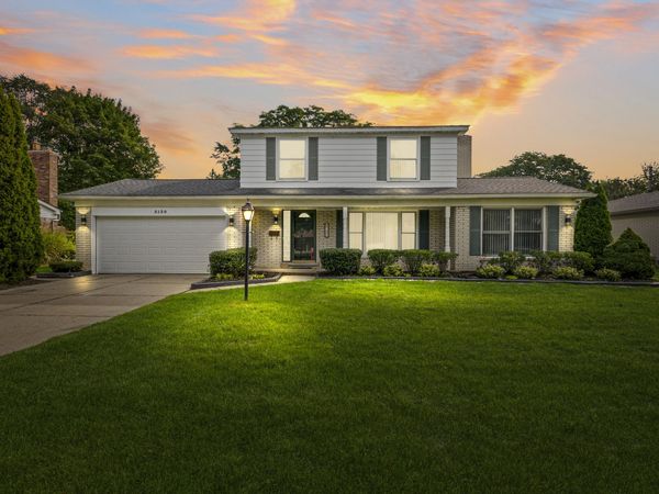 5130 Babbit Drive, Troy, MI 48085