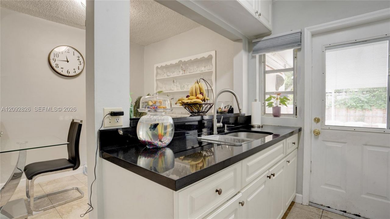 641 SW 62nd Ave , Miami, FL 33144 Photo