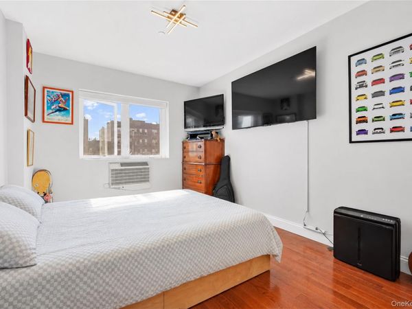 2821 36th Street , Unit 4R, Astoria, NY 11103