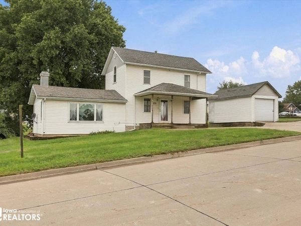 508 Williams Street, Brooklyn, IA 52211