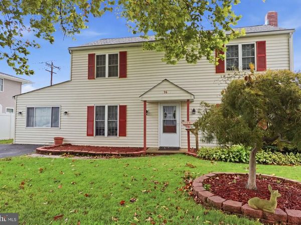 16 TWEED ROAD , LEVITTOWN, PA 19056