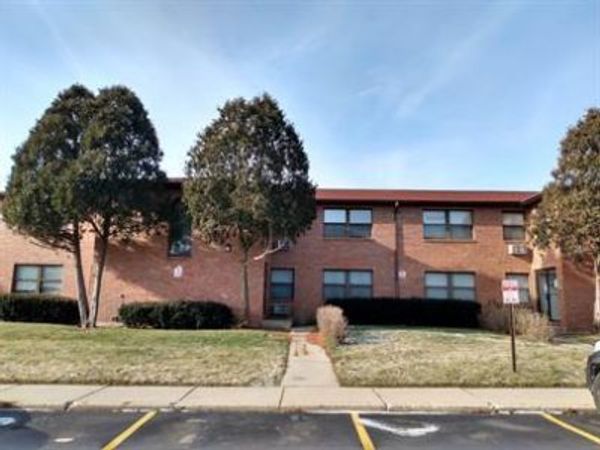2902 31st Street , Unit 4, Zion, IL 60099